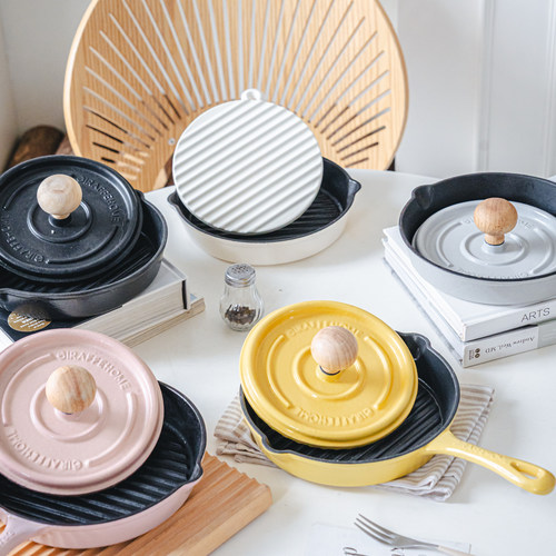 长颈鹿家帕尼尼锅珐琅锅带压板