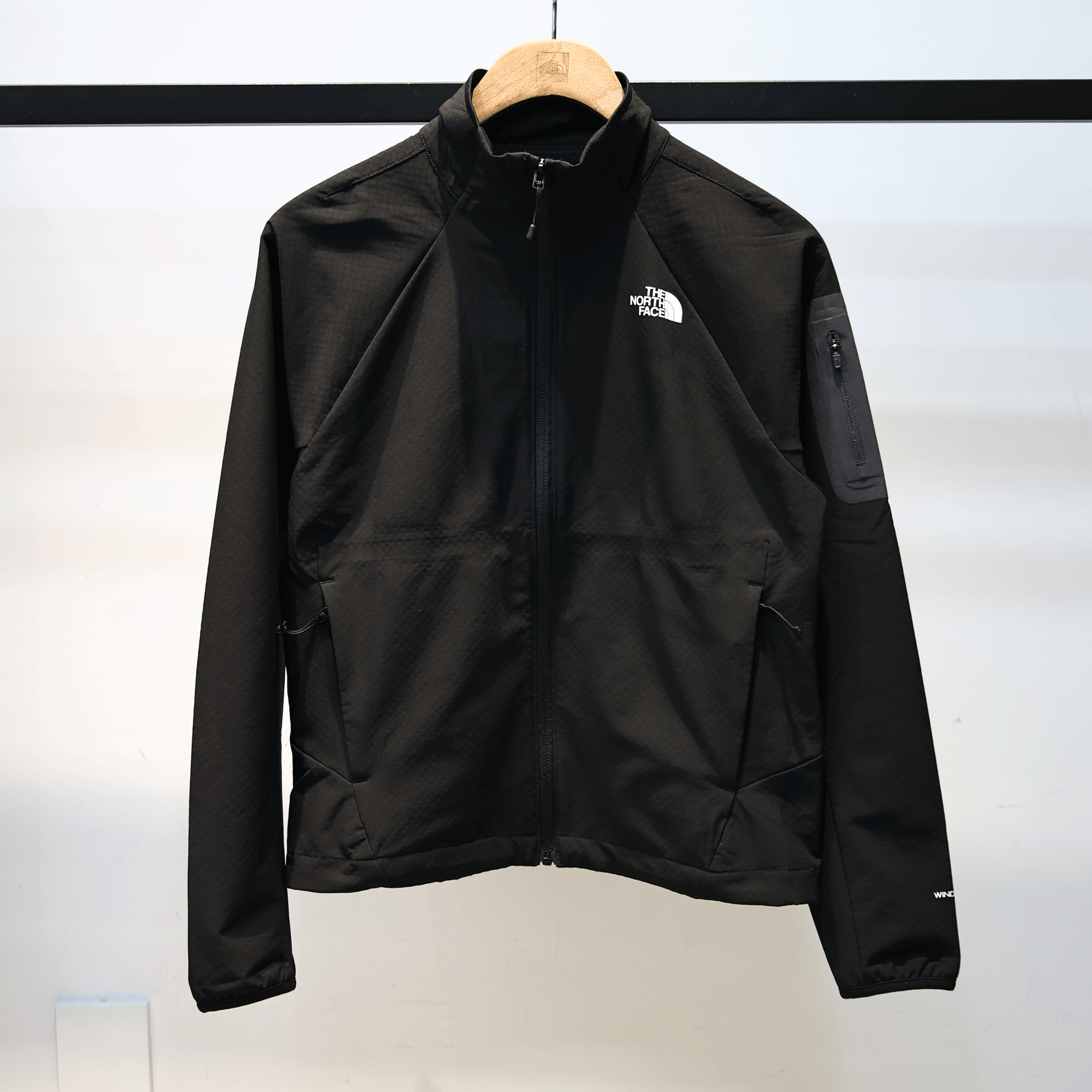 TheNorthFace北面26马年新款Tek Approach棋盘格软壳女外套|8DFD