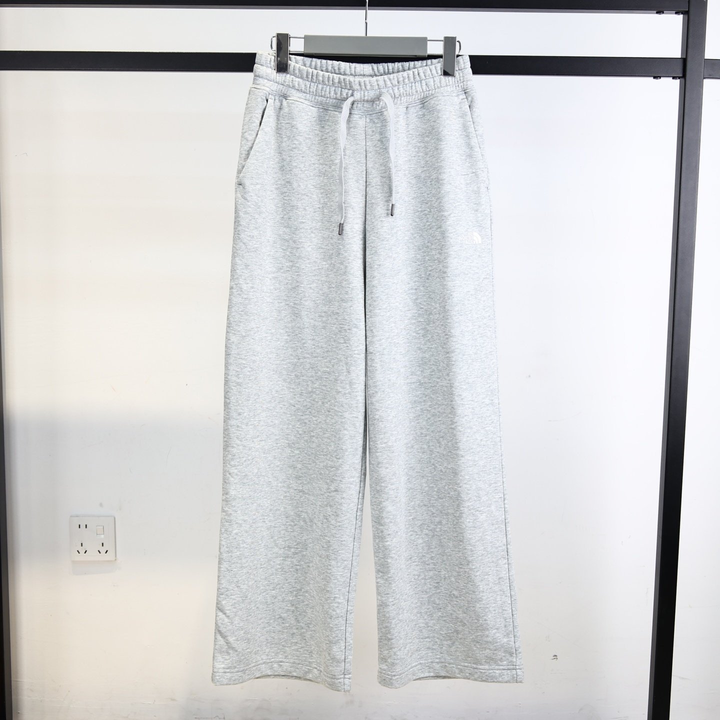 25秋冬新款TheNorthFace北面女士户外休闲直筒针织阔腿裤长裤8F0Z