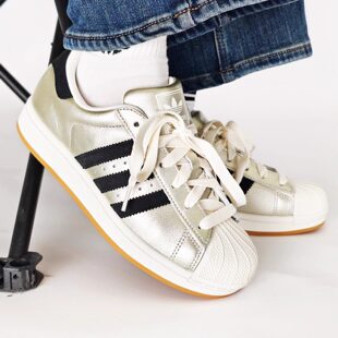25秋冬新款adidas阿迪达斯三叶草SUPERSTAR女子贝壳头板鞋HQ2691