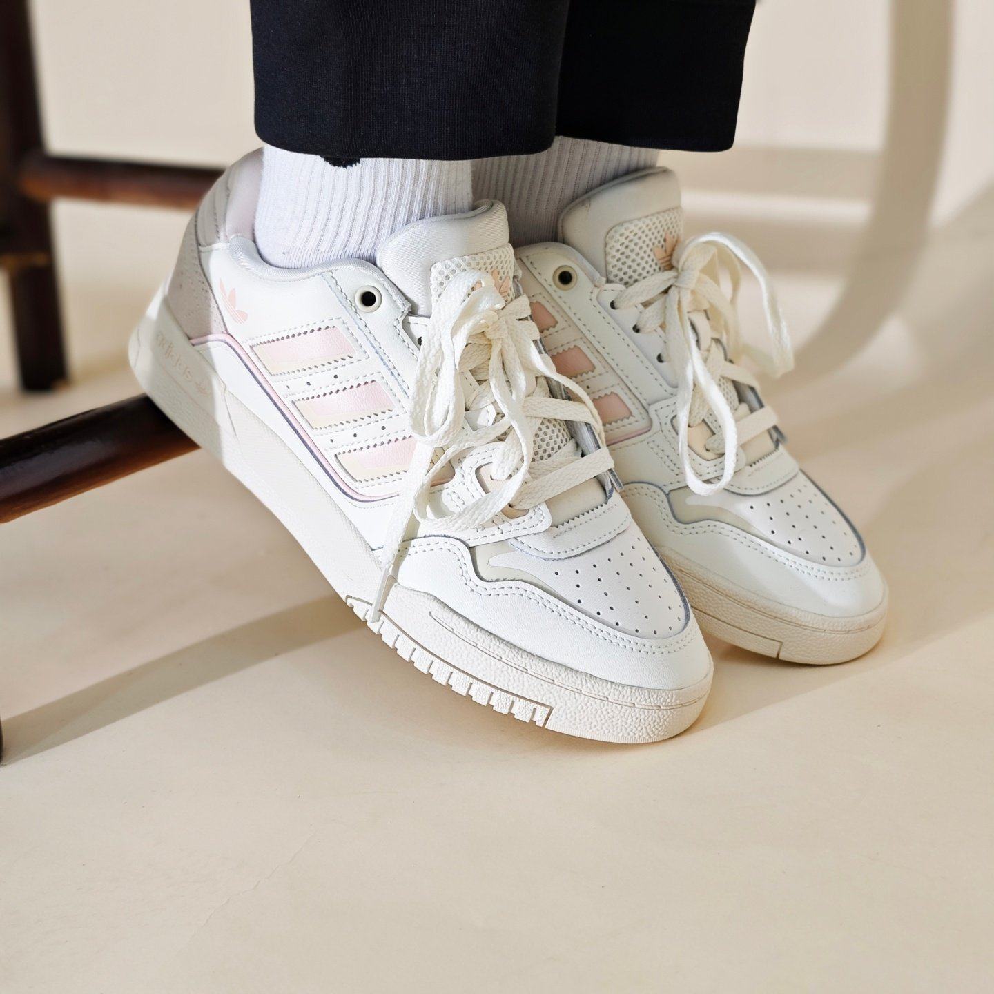 Adidas阿迪达斯三叶草女子25秋冬新款低帮板鞋运动休闲鞋JQ0079,运动鞋new,运动休闲鞋,淘宝优惠券,粉丝福利购,淘宝优惠卷