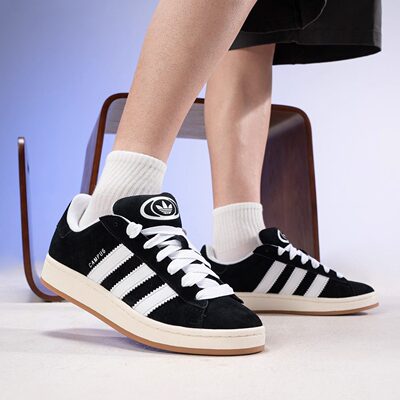 阿迪达斯三叶草男女同款板鞋