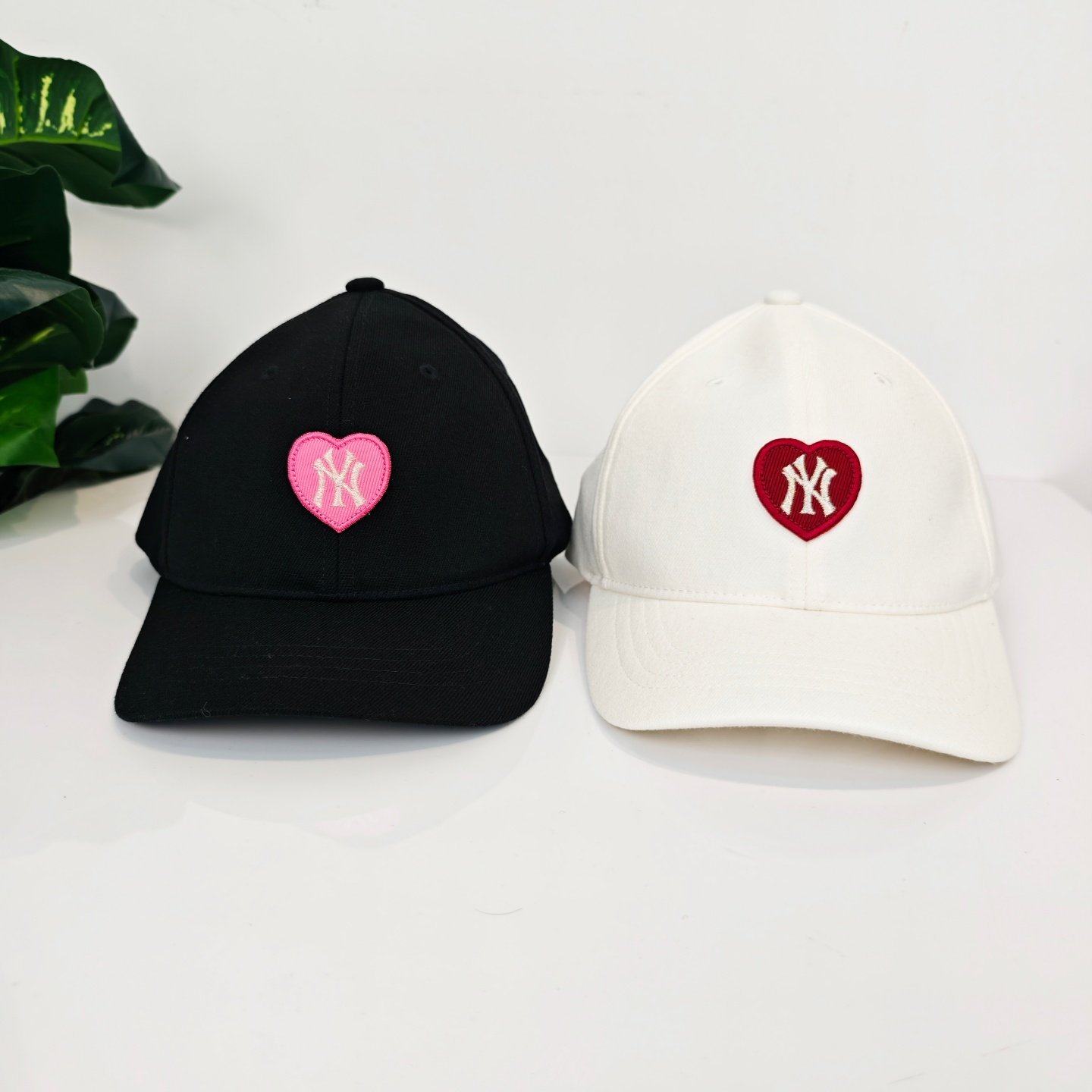 MLB棒球帽男女童25新款NY撞色爱心刺绣LOGO运动帽鸭舌帽7ACPH025N