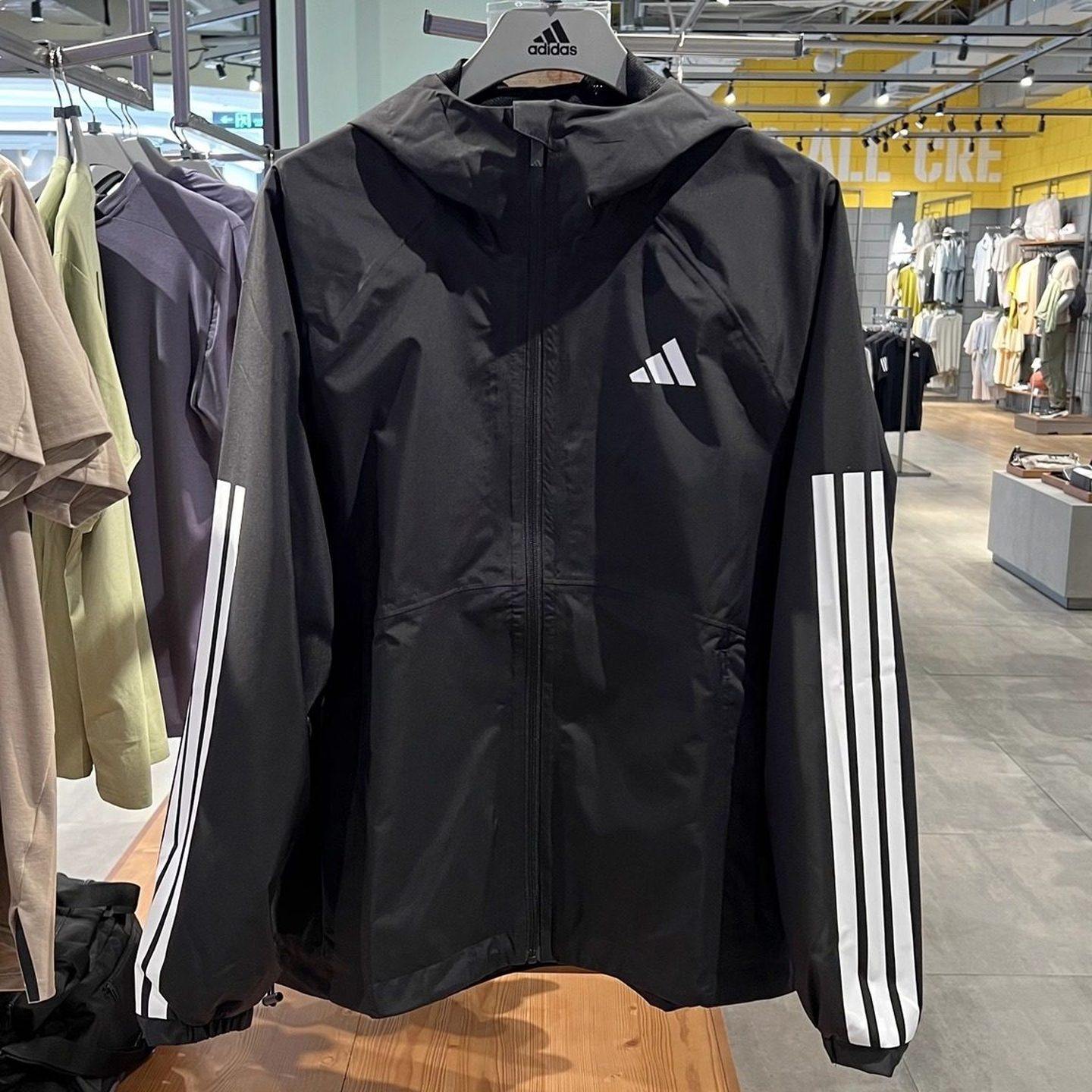 adidas阿迪达斯冲锋衣外套男子26春夏新款防风拒水连帽夹克JM1056