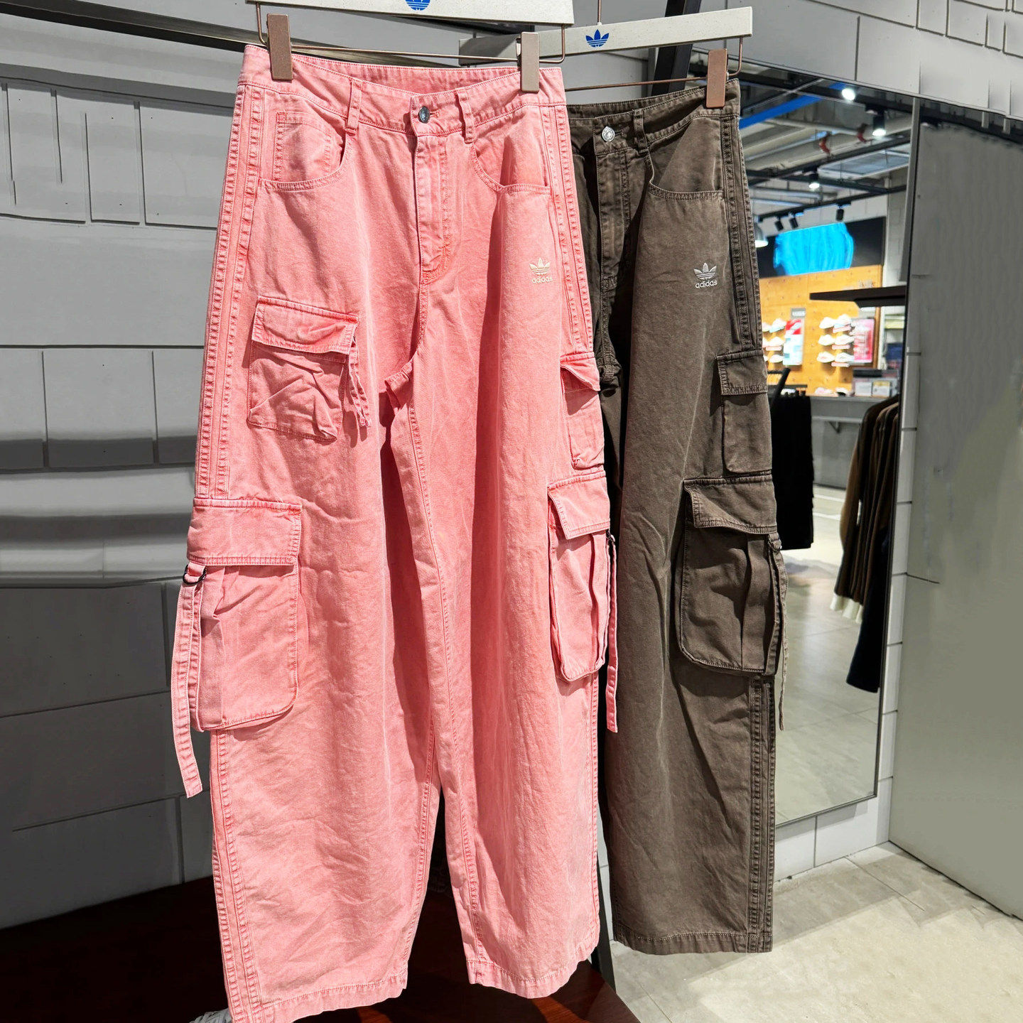 adidas阿迪达斯三叶草女子2025新款多口袋工装运动牛仔裤KD4114,运动服/休闲服装,运动长裤,淘宝优惠券,粉丝福利购,淘宝优惠卷