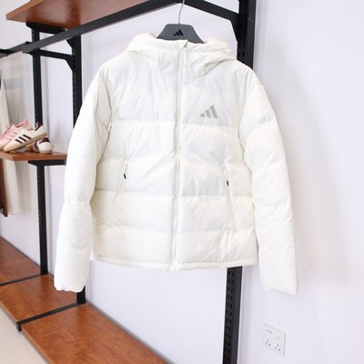 阿迪达斯女子25冬季新款保暖运动防风休闲连帽羽绒服外套KC5947