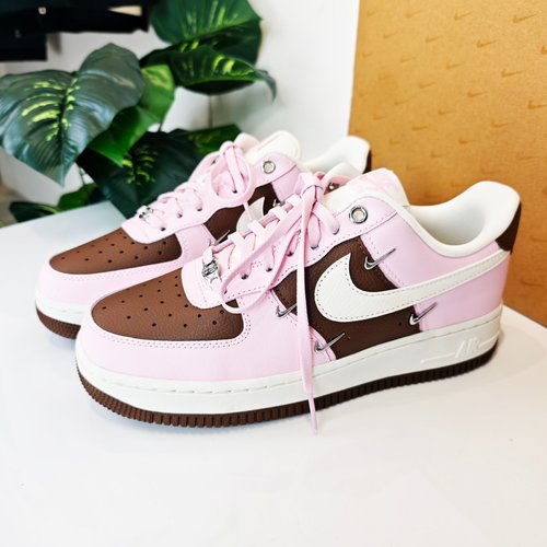 NIKE耐克空军一号女子运动板鞋