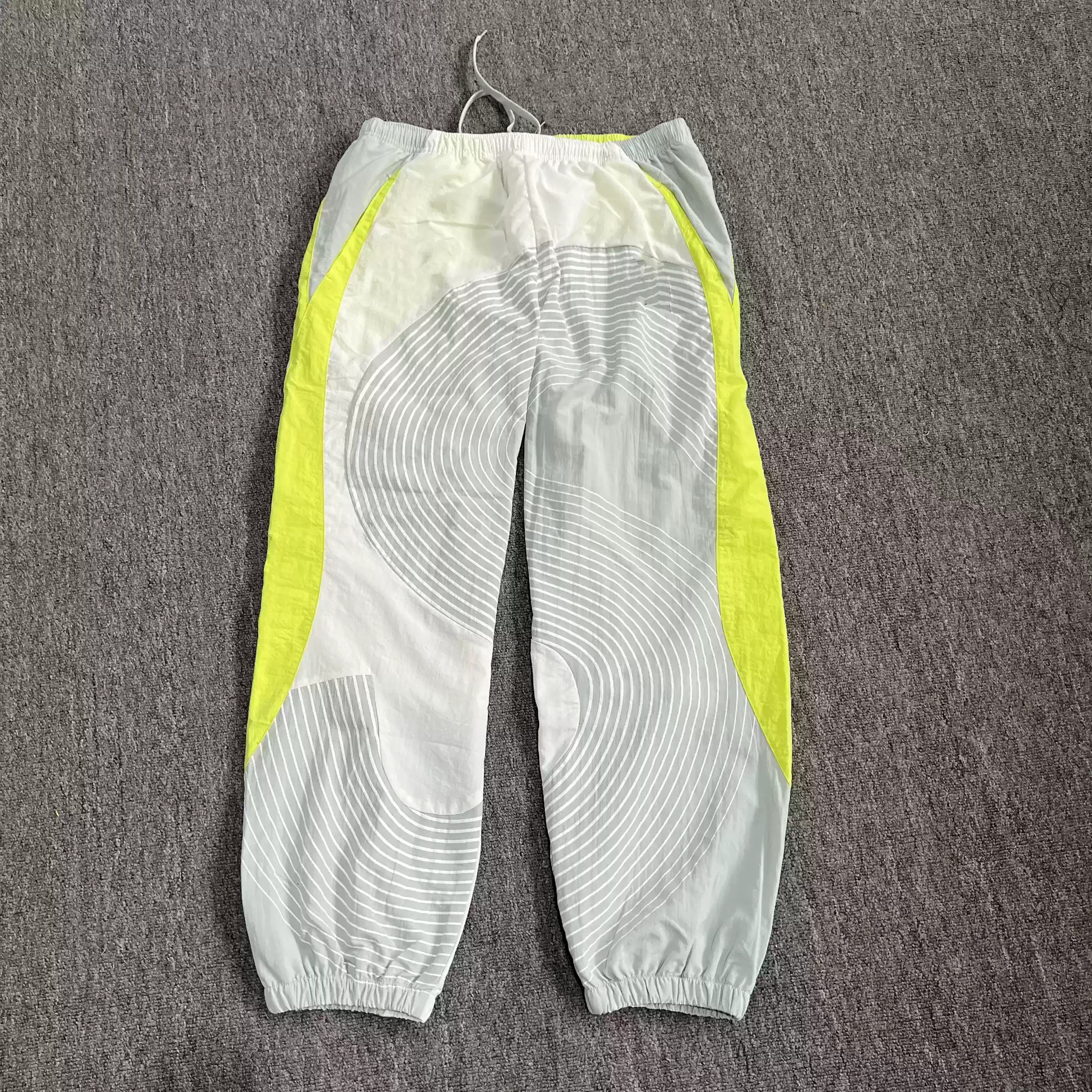 thumbnail for New Big S woven set