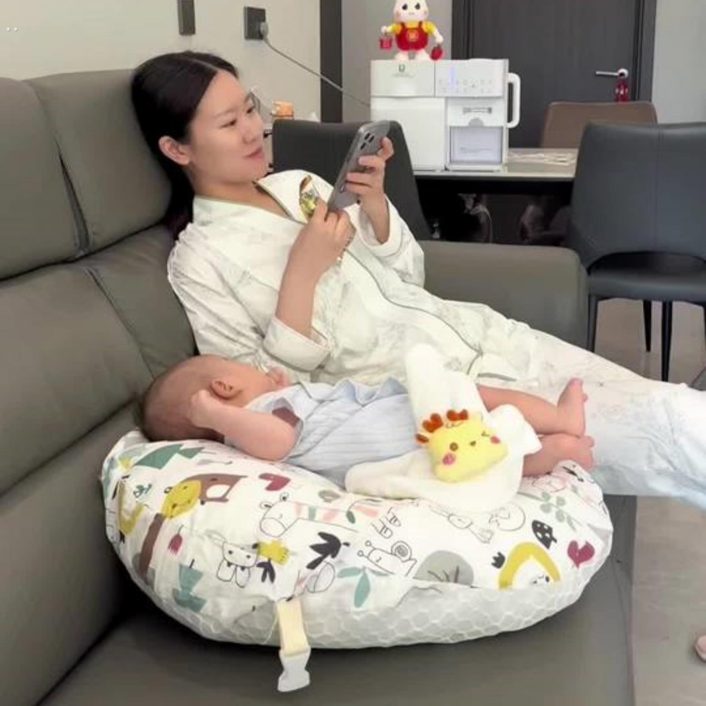 斜坡枕婴儿防吐奶防胀气二合一防溢奶呛奶新生宝宝躺喂奶趴睡神器