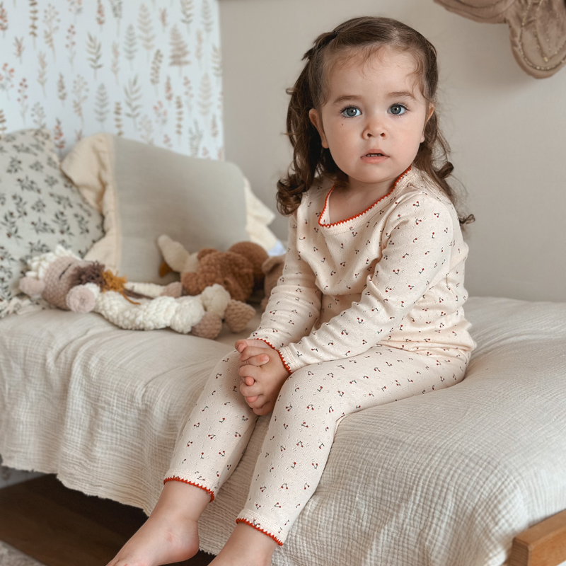 女童家居服套装2025秋季新款a类儿童休闲碎花两件套宝宝绵绸睡衣,童装/婴儿装/亲子装,套装,淘宝优惠券,粉丝福利购,淘宝优惠卷