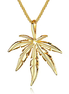 钛钢枫叶男士项链 摇滚时尚铸造不锈钢叶子吊坠男士挂件配饰
