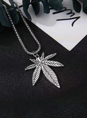 欧美潮男士ins风项链枫树叶吊坠配饰hiphop嘻哈蹦迪朋克复古配饰