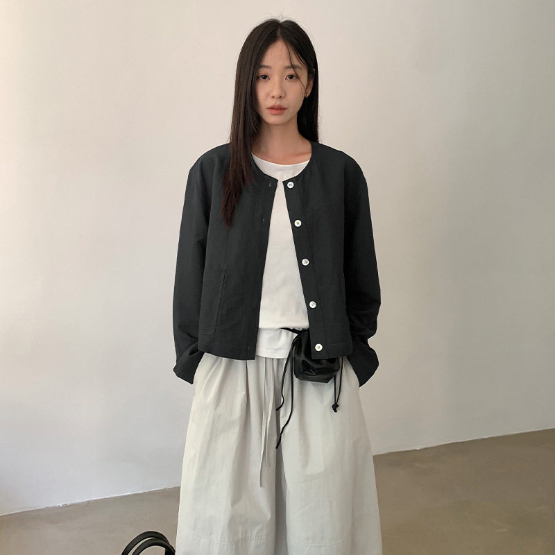 法国chrry koop 韩系休闲圆领短外套女秋季薄款宽松排扣开衫上衣