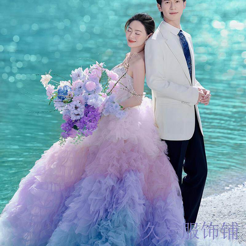 蓝色紫色婚纱礼服海景影楼新款主题拖尾彩纱渐变拍照高定蓬蓬摄影