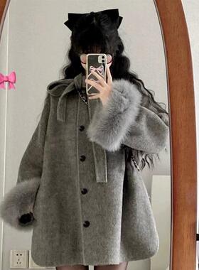 赫本风灰色毛呢外套女秋冬季新款中长款蝴蝶结呢子斗篷大衣小个子