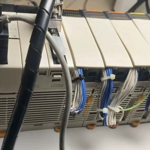 可维修PLC一套 CQM1H-CPU51 ，实物拍摄成色