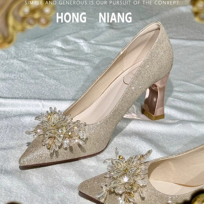 法式尖头高跟鞋2025新款