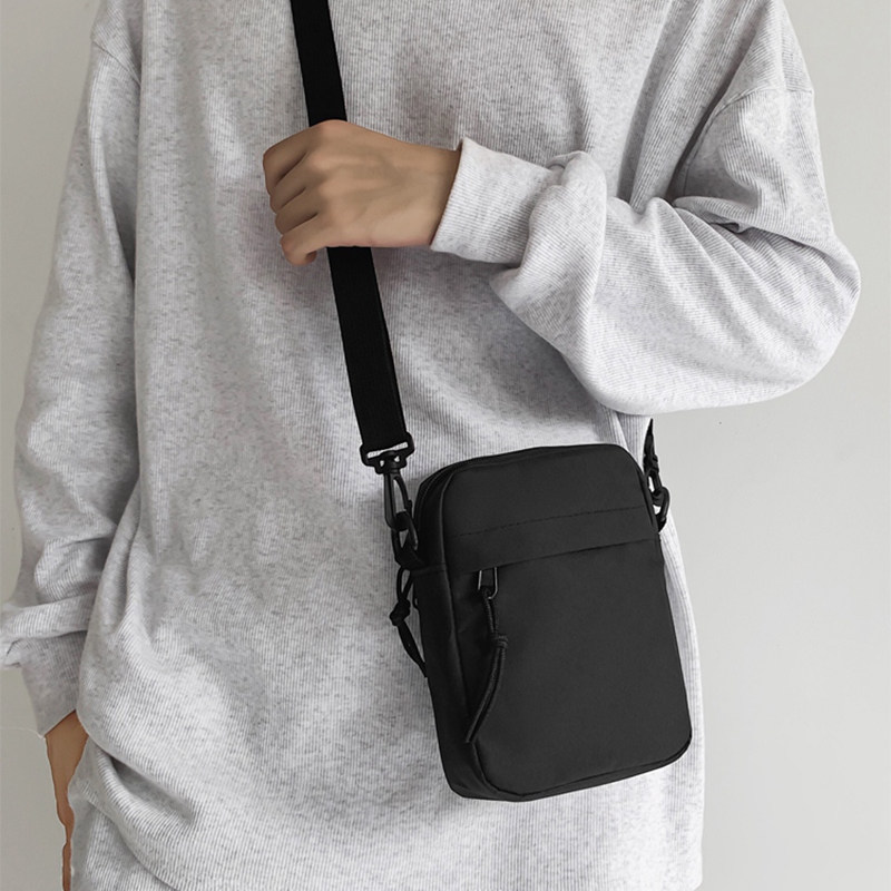 日系ins潮牌男士斜挎包简约休闲新款单肩包女时尚潮流小挎包背包,箱包皮具/热销女包/男包,男士包袋,淘宝优惠券,粉丝福利购,淘宝优惠卷