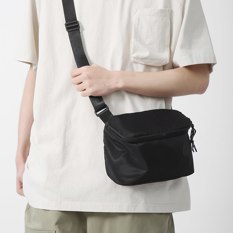 单肩包男士日系简约时尚斜肩背包百搭学生小挎包休闲轻便斜挎包女,箱包皮具/热销女包/男包,男士包袋,淘宝优惠券,粉丝福利购,淘宝优惠卷
