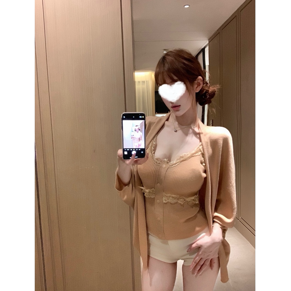 纯欲蕾丝拼接坑条针织吊带开衫单排扣收腰显瘦上衣两件套女早秋季