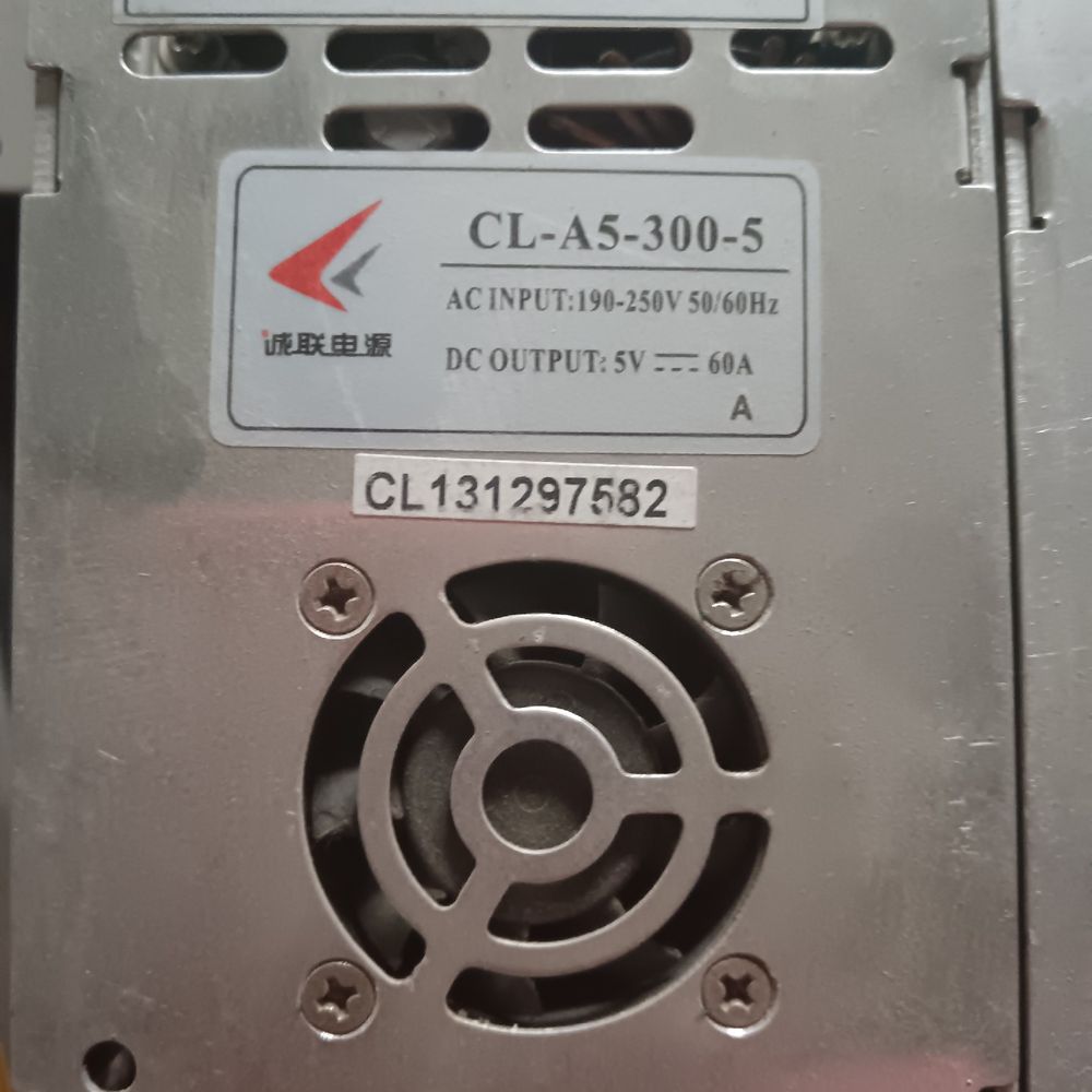 诚联LED电源5V60A 型号CL-A5-300-5 两头接