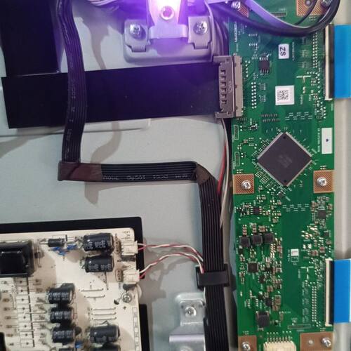 夏普拆机LCD-60SU478A逻辑板RUNTK0334