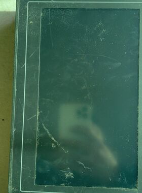 昆仑触摸屏TPC1011Et 如图