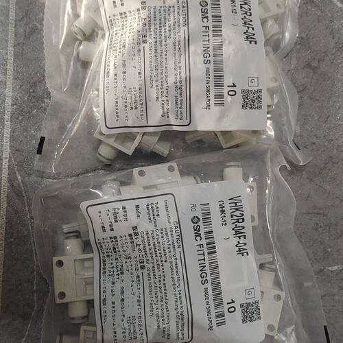 手控单向阀 VHK2R-04F-04F 一包