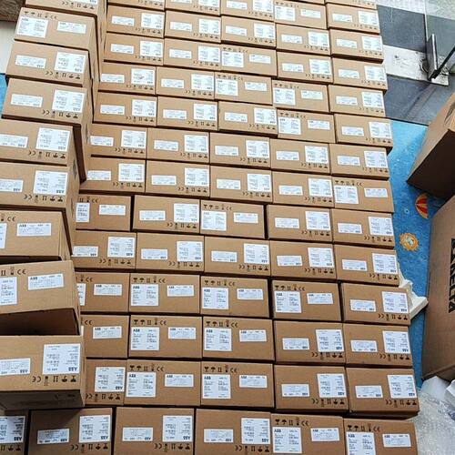 变频器ACS55-01E02A2-2多多