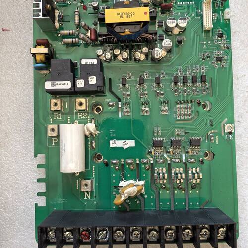CDI-E102G011P015T4BL变频器11
