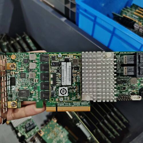 超微 AOC-S3108L-H8IR-16DD 阵列卡  8