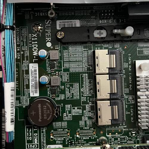 Supermicro X11DDW-L服务器主板 拆机