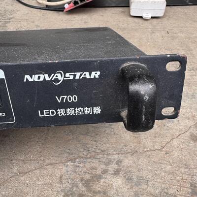 NOVASTAR V700 LED视频控制器 货架276