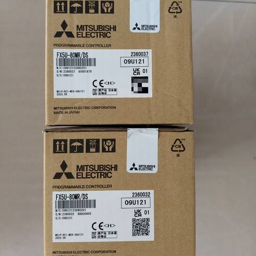 FX5U-80MR/DS 23年6月日本制造 2台 实物拍摄