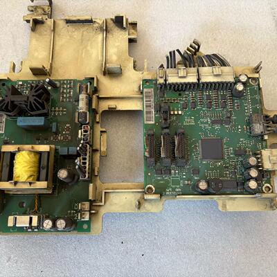 变频器电源板64721330C 64493647D