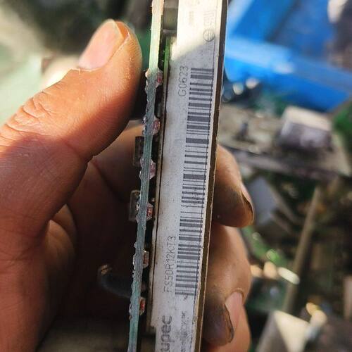 EUPECIGBT模块FS50R12KT3拆机品外观成