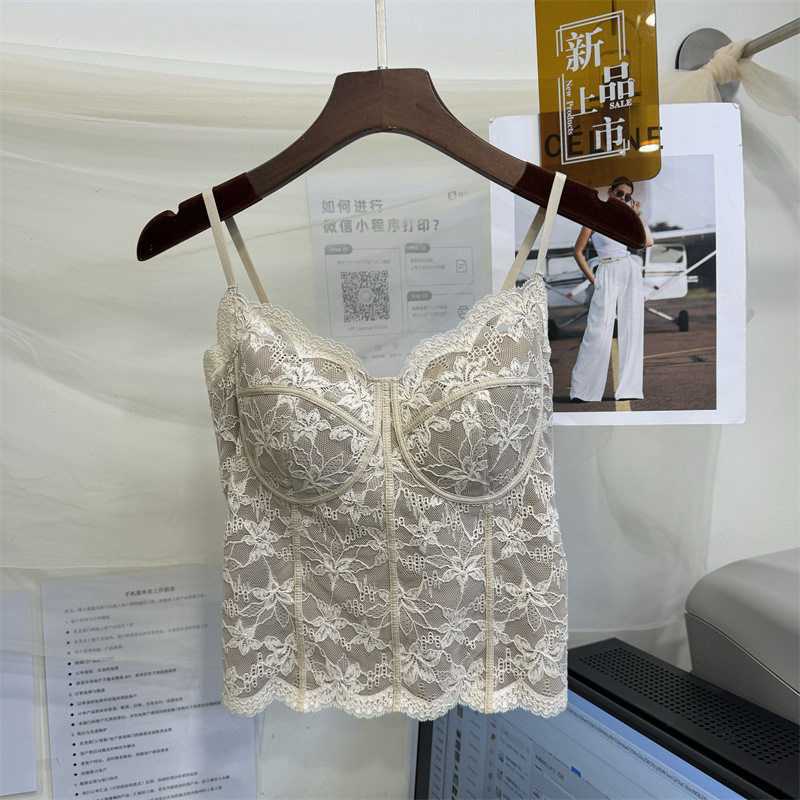 6100原版网红保暖蕾丝文胸吊带一体杯防走光内衣百搭磨绒打底背心