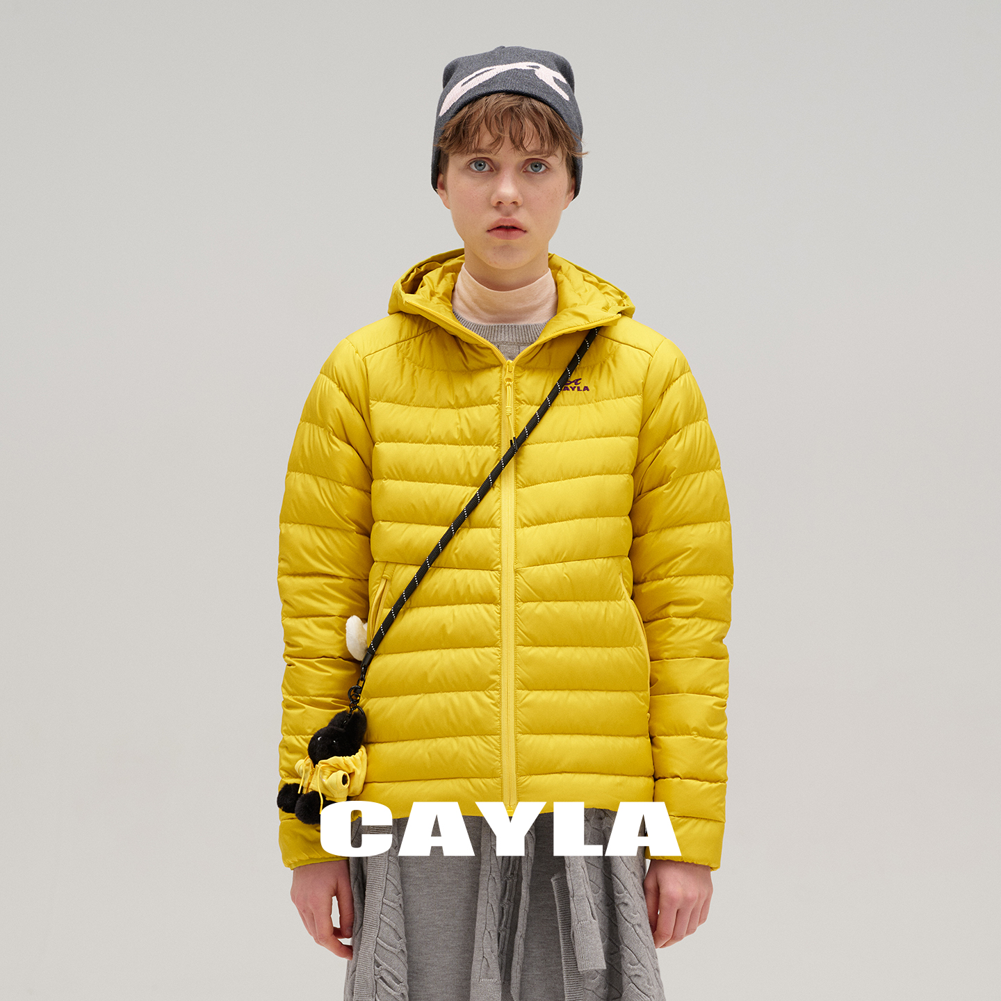 CAYLA超轻无胆修身连帽排骨羽绒服外套保暖轻盈冬时尚百搭25AW083