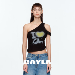 CAYLA春夏爱心logo印花露肩不对称吊带背心24SS072 清仓5折购