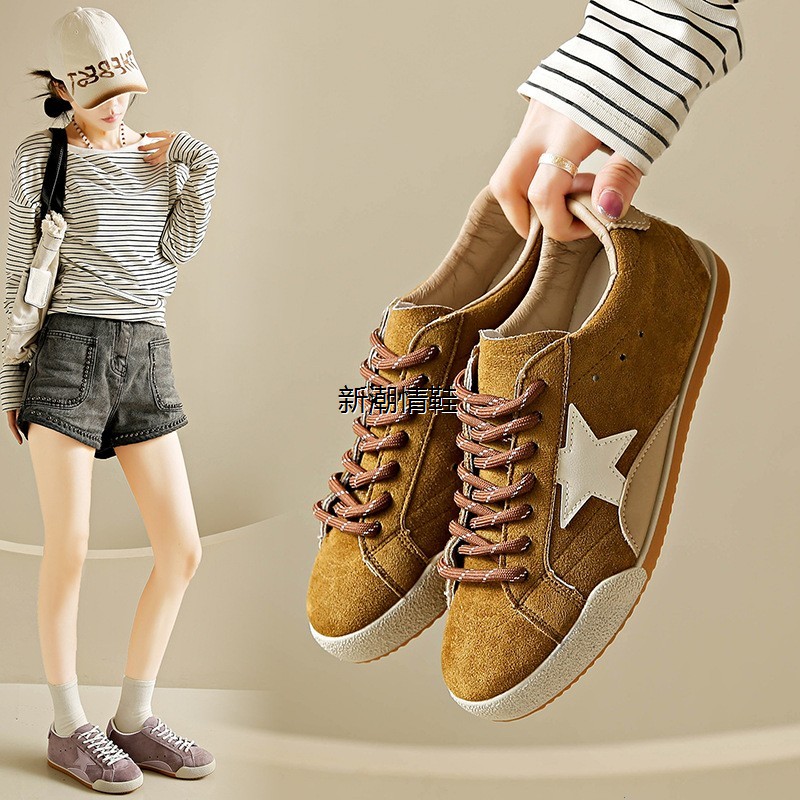 情荐潮流2025平底鞋女冬