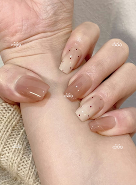泡泡奶芙温柔显白冰透裸色渐变波点美甲手工定制穿戴甲防水可拆卸
