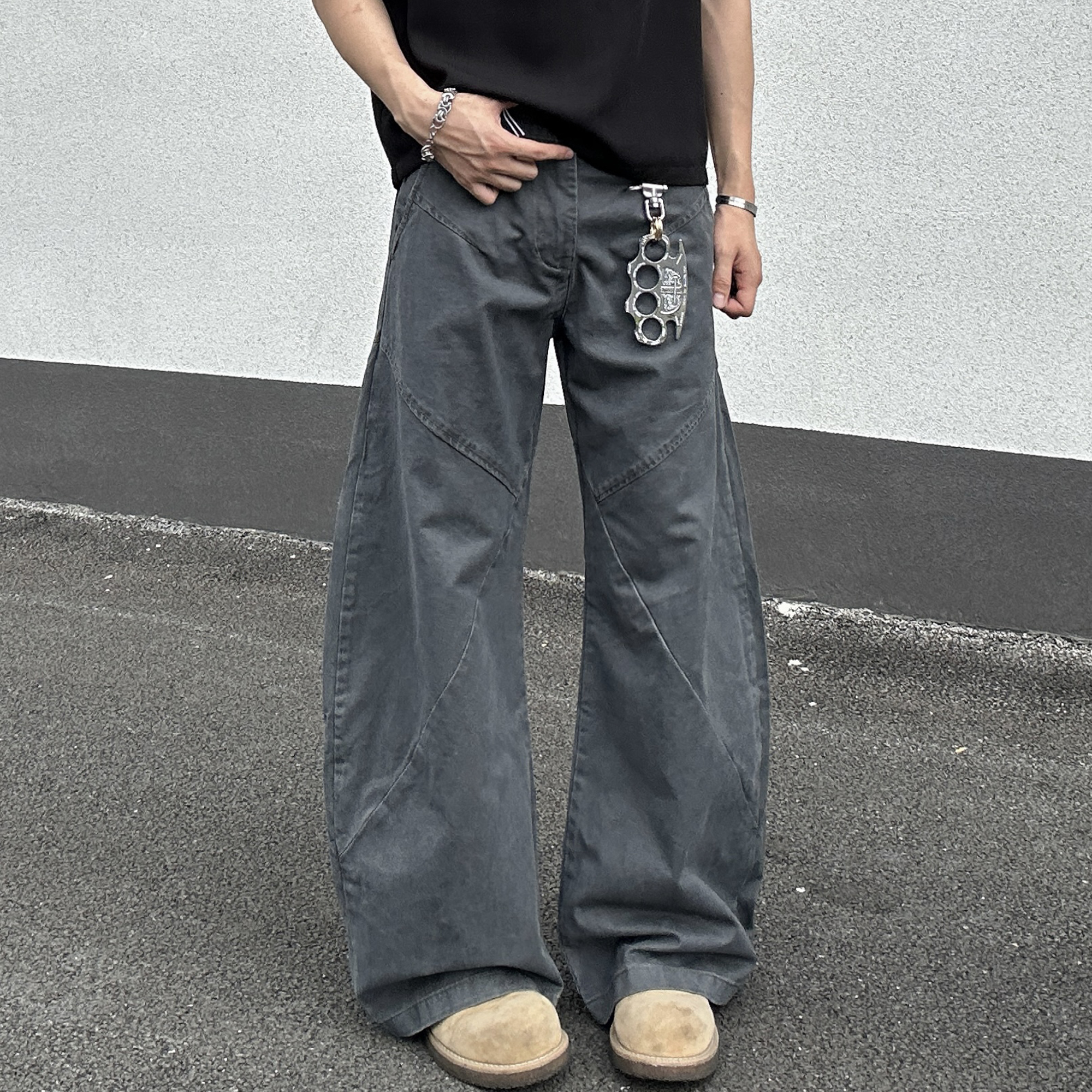 裁剪分割设计感弯刀工装裤