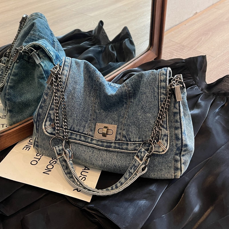 休闲大容量牛仔布包女士20