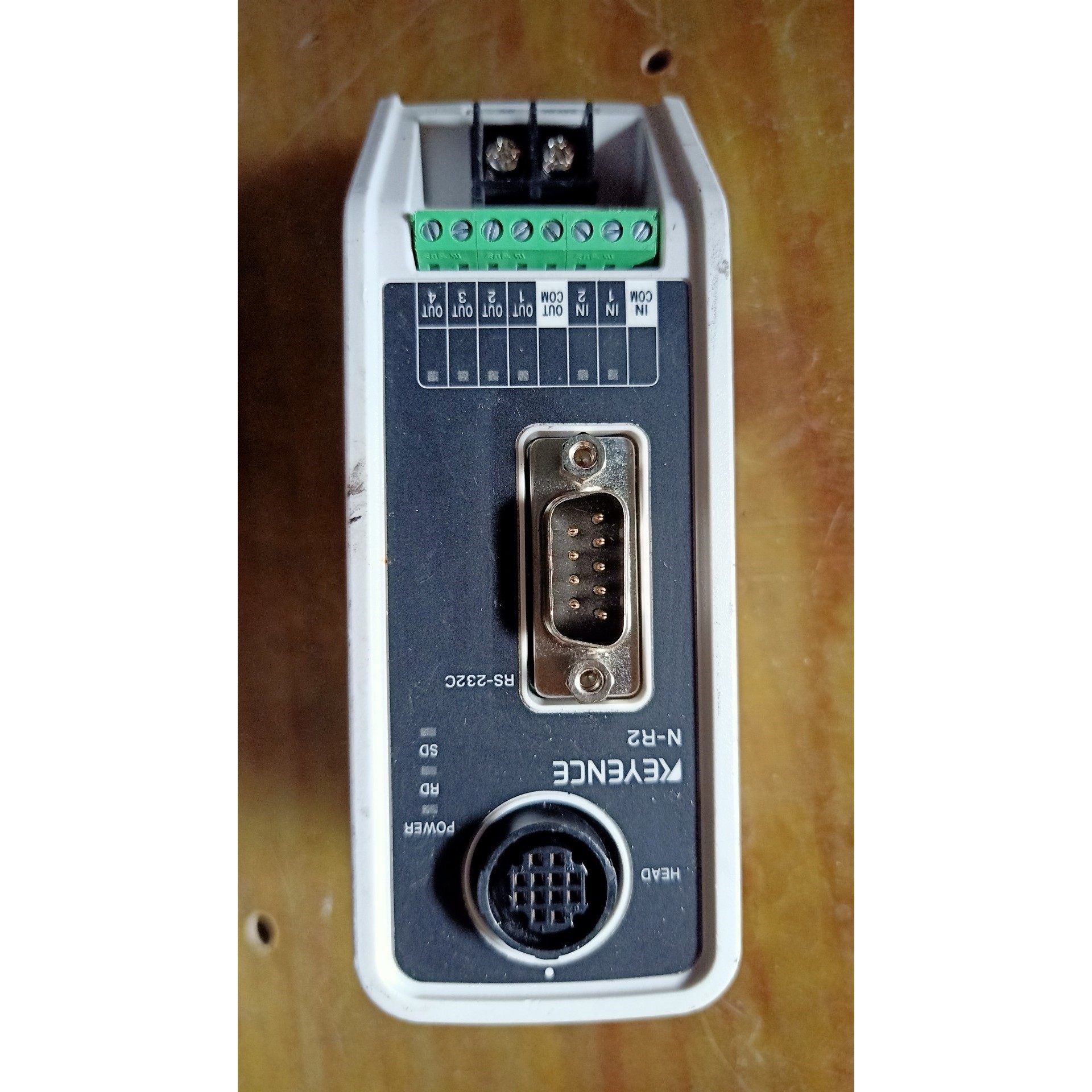 基恩士通讯模块单元 N-R2   RS-232C  有一只5议价产品