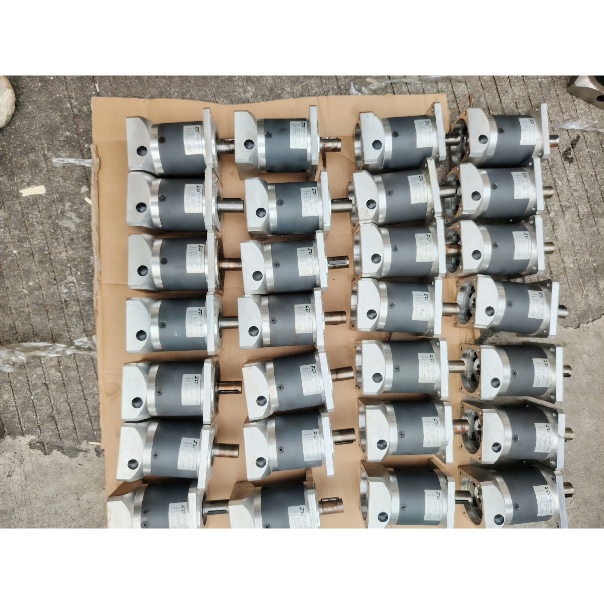 中大80减速器,80ZDF15一750T3,入轴19,出轴2议价产品
