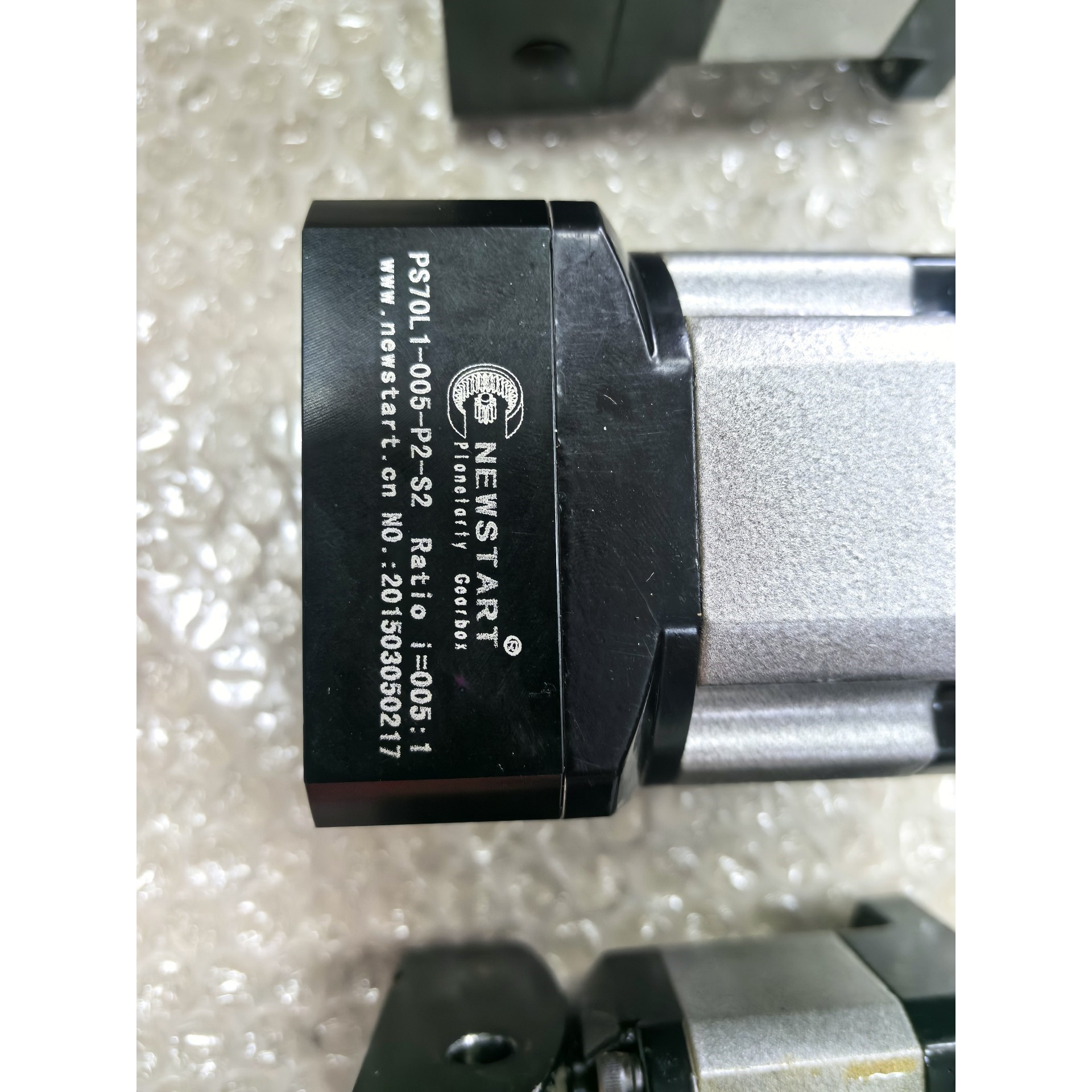 NEWSTART行星减速机PS70L1-005-P2-S2,议价产品