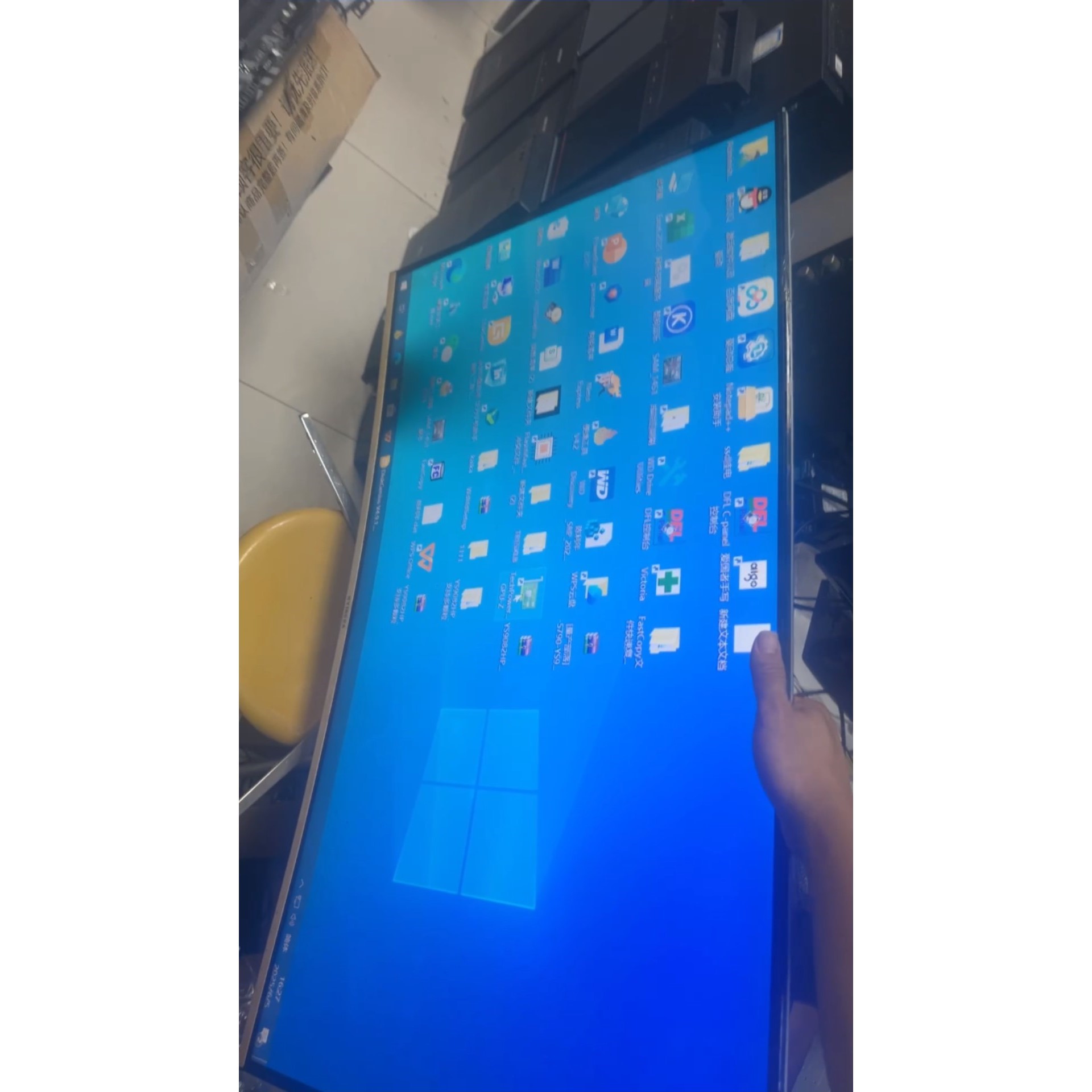 惠科HYINGDA显示器,型号NA39C,39寸大屏,成色不议价产品