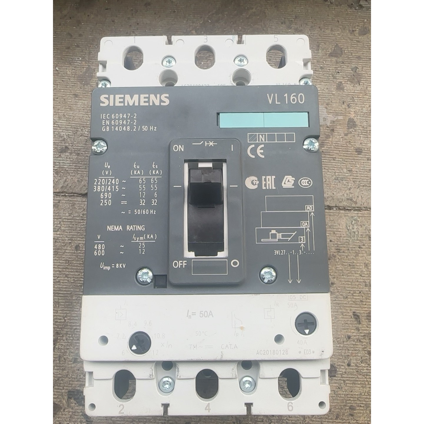 断路器 VL160 3P  50A 一个150元 80议价产品