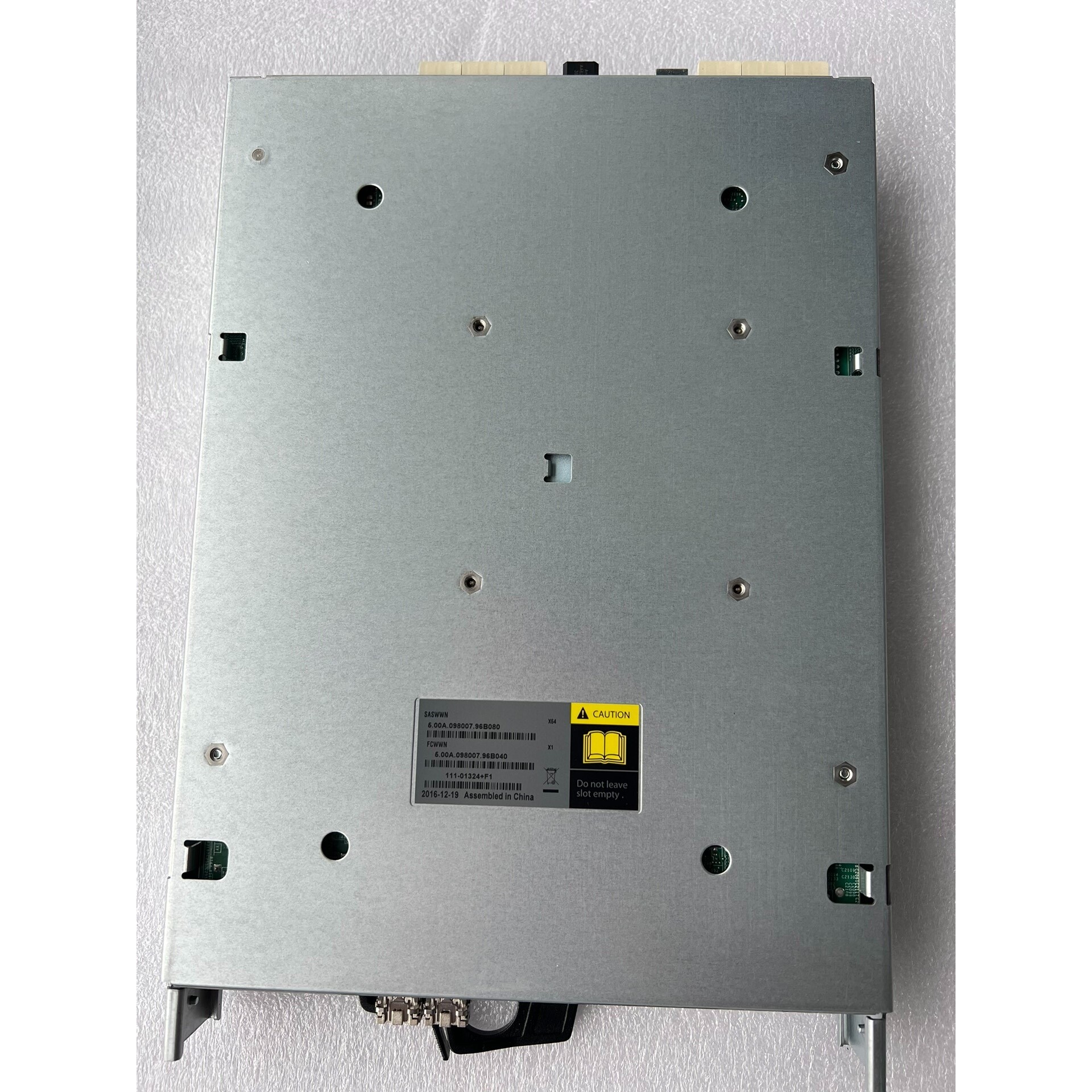 Netapp FAS2552  控制器议价产品