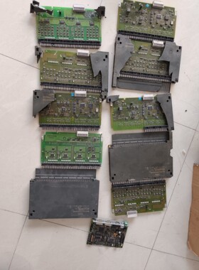 PLC模块,绿色PCB板,黑色外壳.外观成色如图,适用议价产品